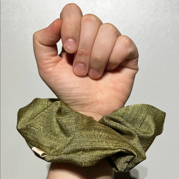 NEW Handmade Scrunchies - Picture 1 of 6